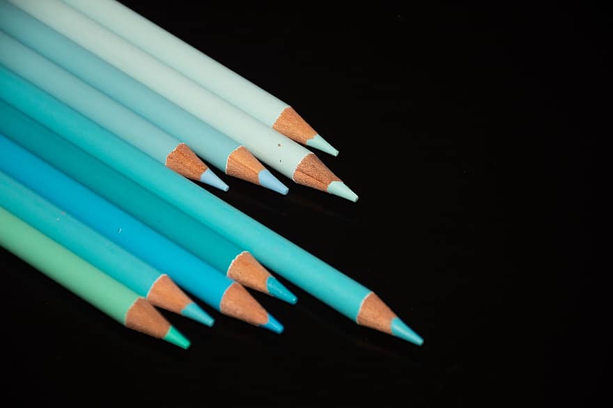 色鉛筆、カラフル、アート、鉛筆、着色、図、パステル、マカロン色鉛筆、水彩鉛筆、青、閉じる
