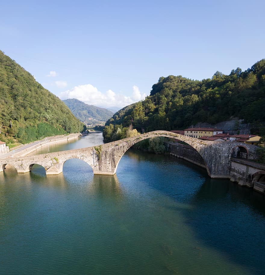 jembatan, air, pemandangan, indah, Arsitektur, alam, gunung, Italia, vila, kota, laut