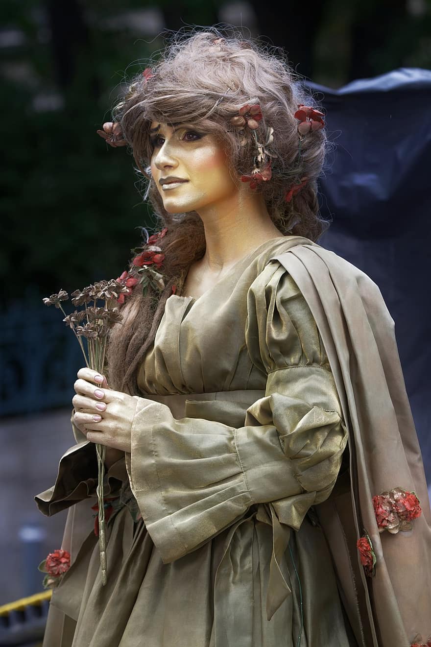 femme, actrice, maquillage, costumes, ancien, fleurs, performer, spectacle, rue, femmes, christianisme