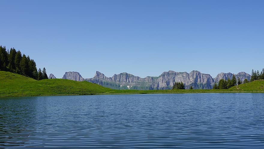 планинска панорама, планинско езеро, алпийско лято, Flumserberg, планина, лято, вода, пейзаж, зелен цвят, син, гора