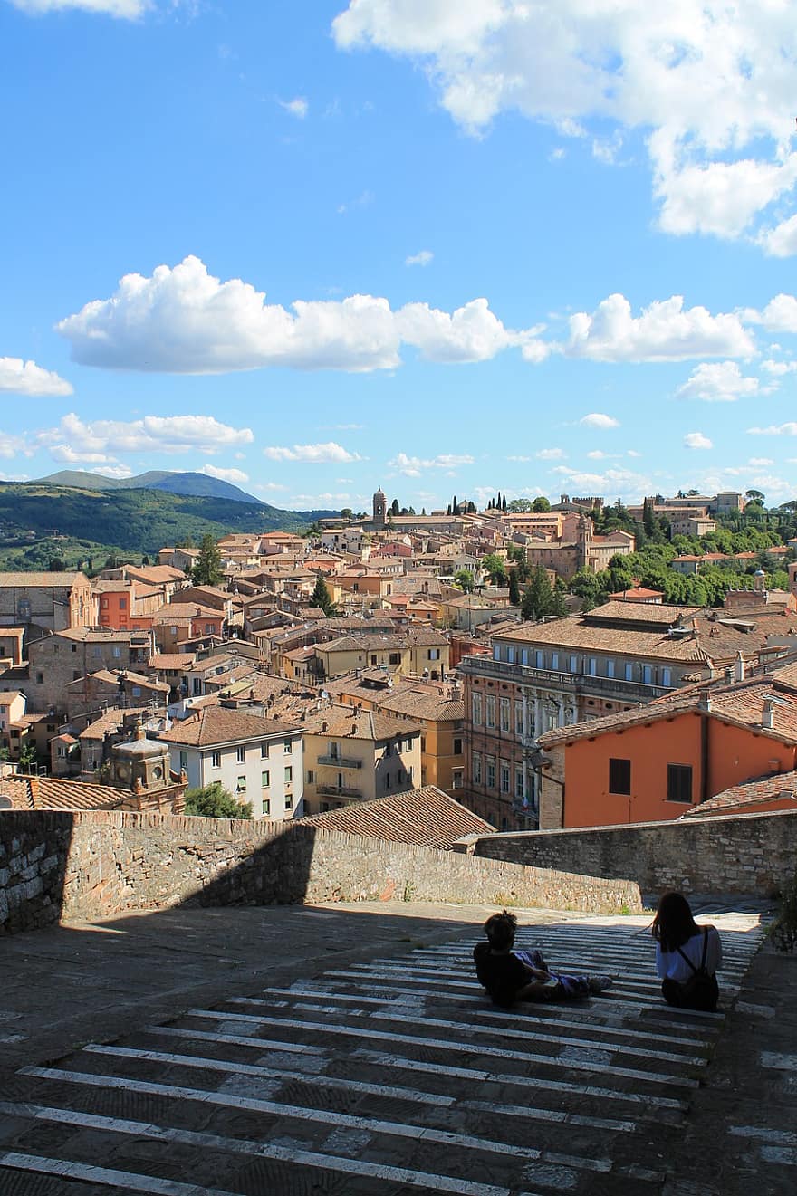város, Európa, utazás, idegenforgalom, ég, felhők, Perugia, Umbria, építészet, városkép, tető