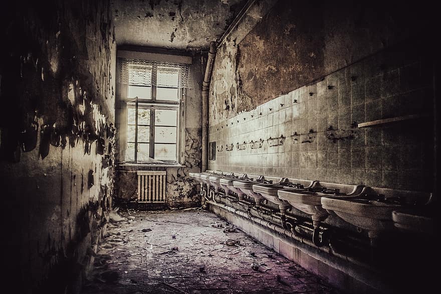 Abandoned Building, Dirty Bathroom