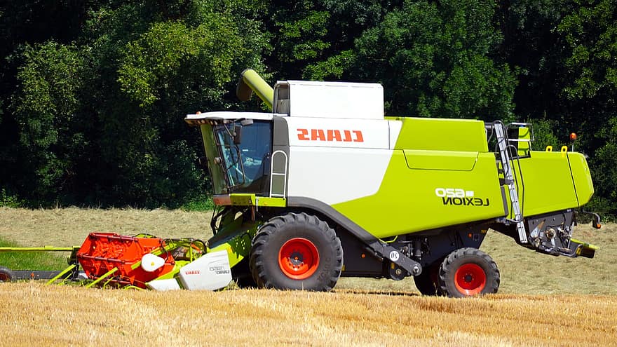 Combine Harvester, Agriculture, Harvest, Cereals, Field, Agricultural Machine, Claas