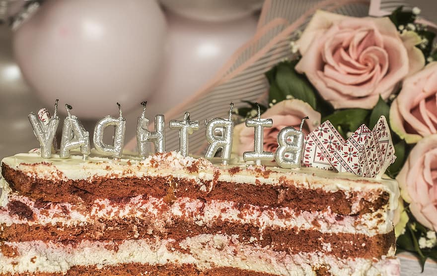 narozeniny, narozeninový dort, narozeninová oslava, dezert, čokoláda, oslava, sladké jídlo, gurmán, jídlo, dekorace, svíčka