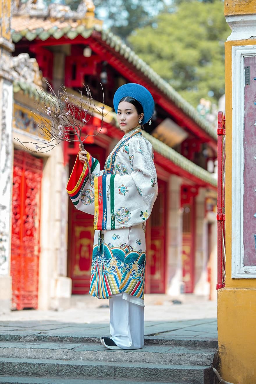 Viet Phuc, мода, одежда, женщина, ветка, Нят Бинь, традиционный, стиль, вьетнамский, азиатка, девушка