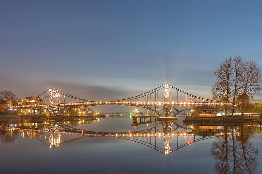 pont, canal, il·luminat, arquitectura, estructura, infraestructura, duplicació, reflexió, reflexió de l’aigua, Kaiser wilhelm bridge, wilhelmshaven