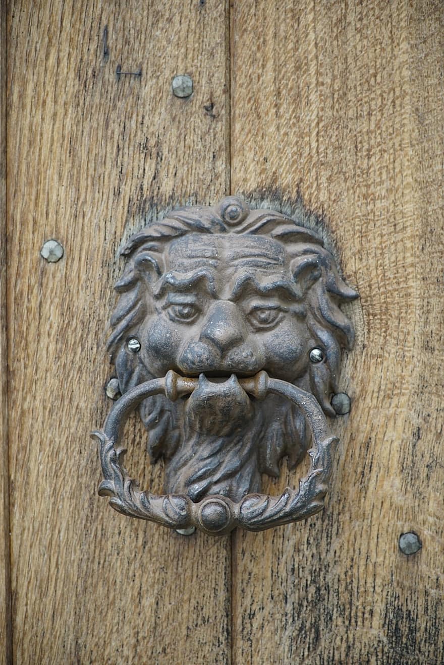 दरवाजा हथौड़ा, प्राचीन, शेर का सिर, धातु, एंटीक, मध्यकालीन