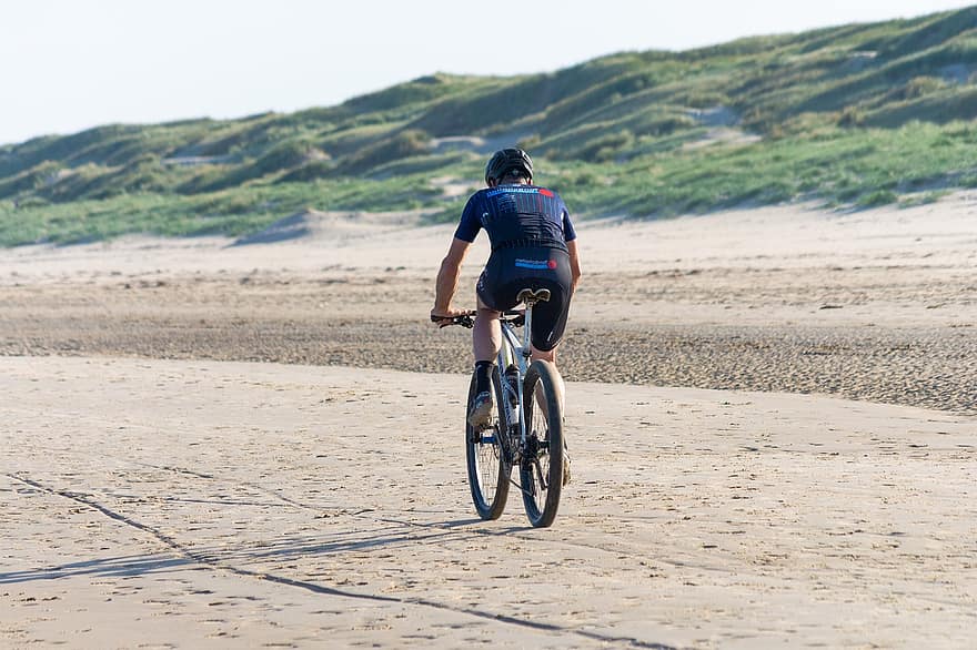 bicicletă, ciclism, sportiv, relaxare, natură, cicliști, sănătate, plajă, bicicleta de munte, sport, Curse pe plajă