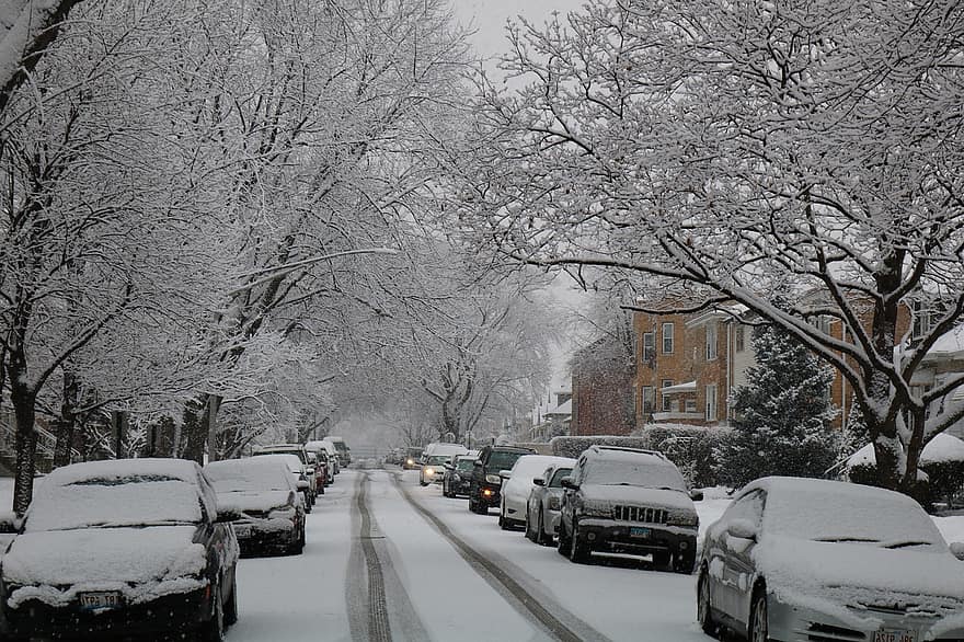 городок, зима, улица, время года, снег, автомобиль, движение, транспорт, дерево, идет снег, Погода
