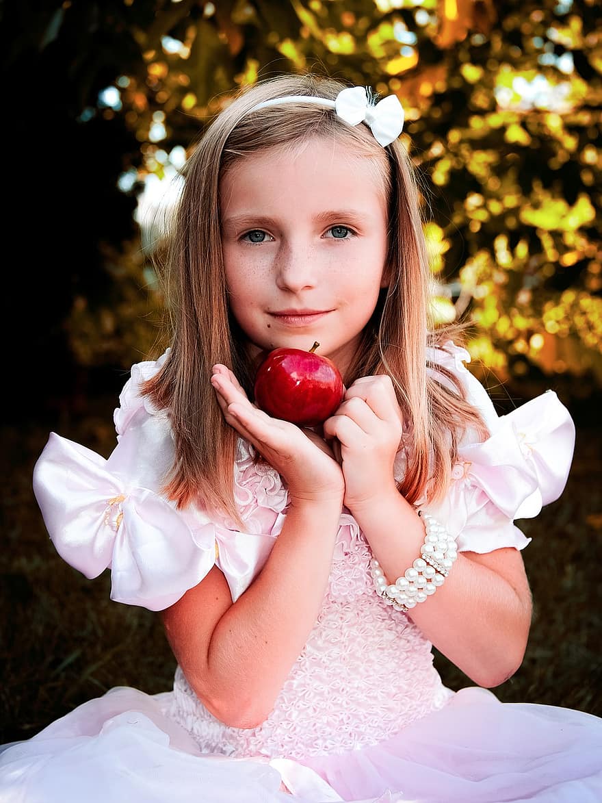 prinsessa, tyttö, omena, hedelmä, mekko, lapsi, nuori, Nainen, lapsuus, malli-, söpö