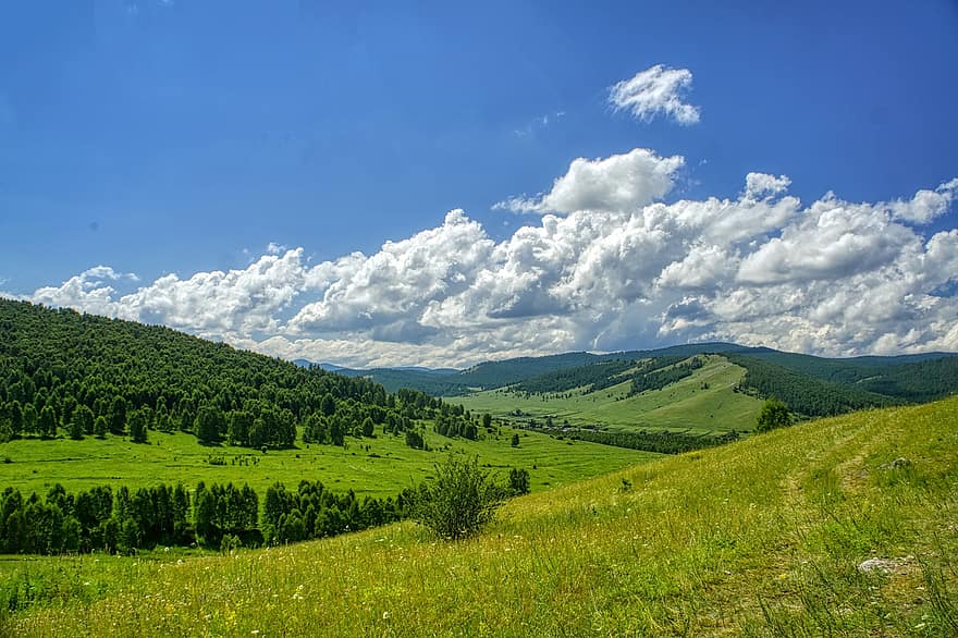 prados, cielo, nubes, Rusia, Khakassia, Siberia, montañas, verano, paisaje, paseo, Mañana