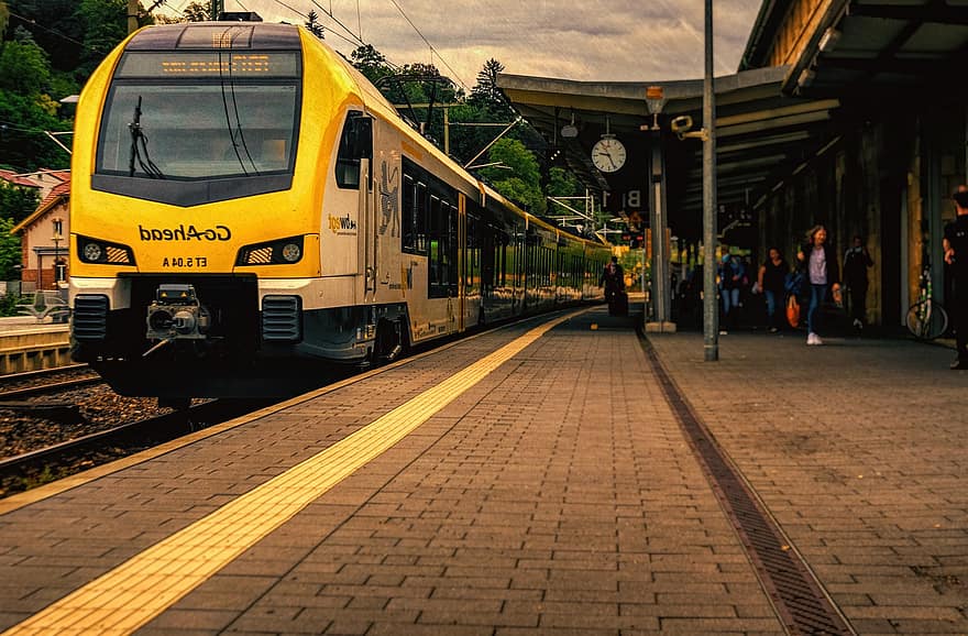 gară, tren, transport, cale ferată, calea ferata, șină, platformă, abellio, schwäbisch gmünd