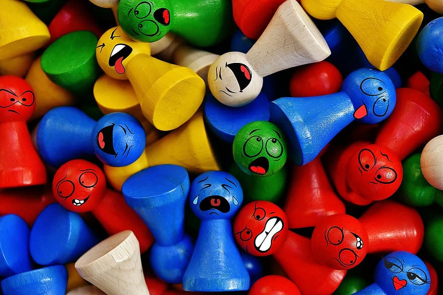 grać w kamień, kolorowy, uśmieszki, śmieszne, twarze, dane, kolor, drewno, grać, postacie z gry, zabawki
