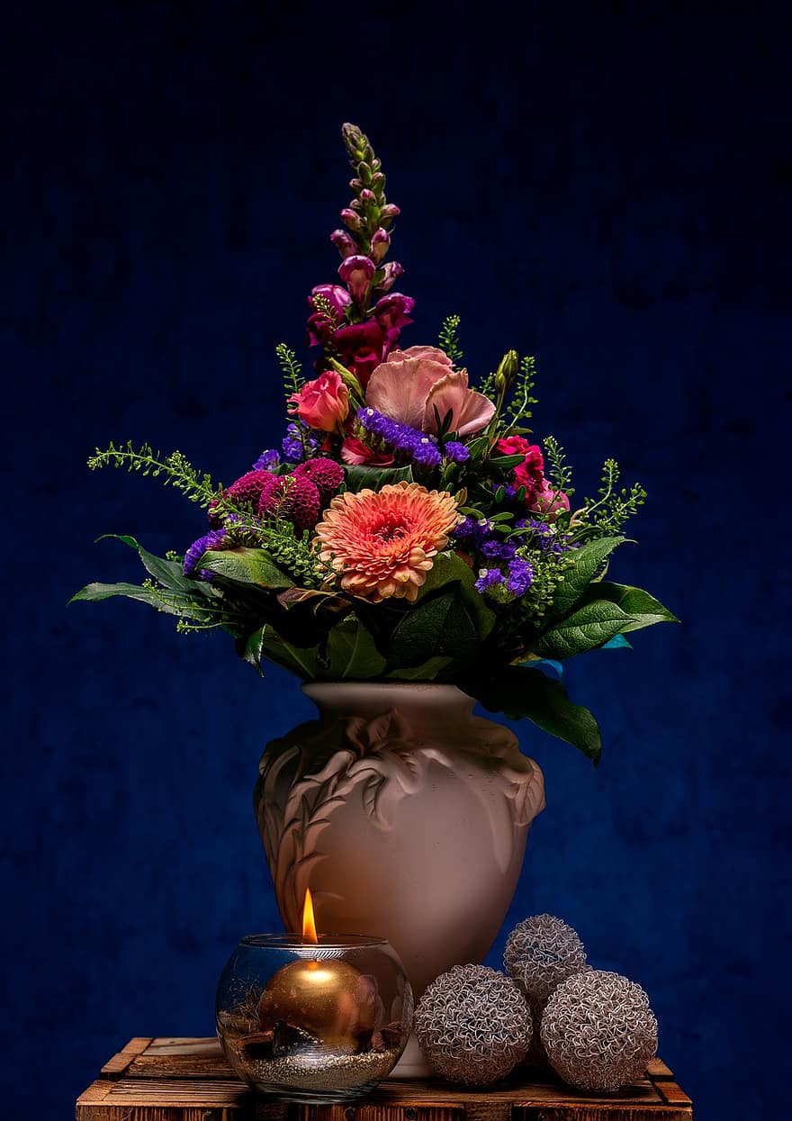 квіти, ваза, свічка, прикраса, букет, цвітіння, Рослина, весна, квіткова композиція, світло, гарний