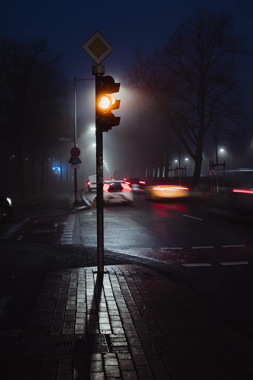estrada, rua, tarde, tráfego, urbano, cidade, noite, carro, iluminação pública, crepúsculo, transporte