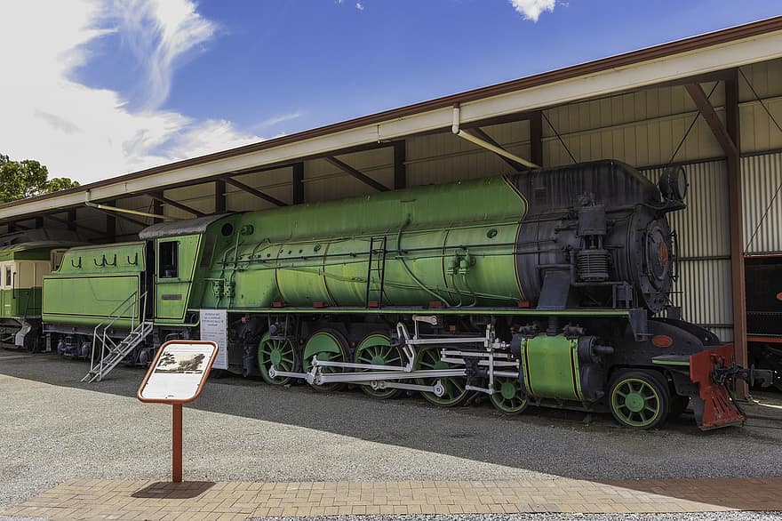 museo ferroviario, entrenar, ferrocarril, locomotora, locomotora de vapor, transporte, tren viejo, vías de tren, tren a vapor, modo de transporte, industria