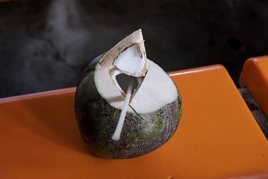 Kokosnuss, Obst, Kokosnussgetränk