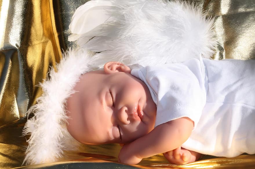 seg, dormindo, bebê, boneca, anjo, asas de anjo, aréola, penas, lã dourada, fofa, criança