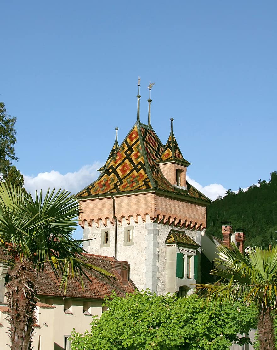 Oberhofen Castle, Tower, Thun Lake, Switzerland, Middle Ages, Tourism, Tour, Excursion, Travel, Clouds, Sky