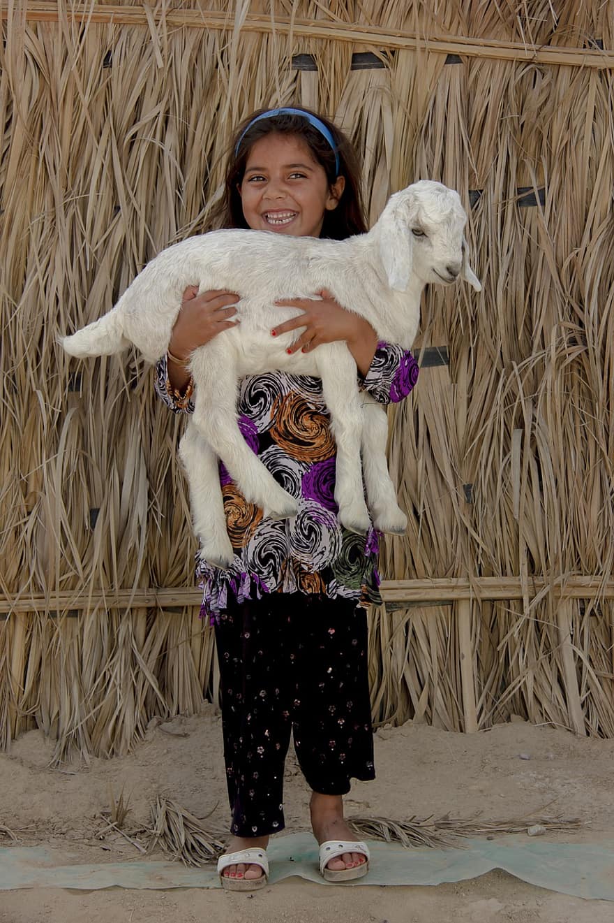 فتاة البلوش ، إيران ، طفل