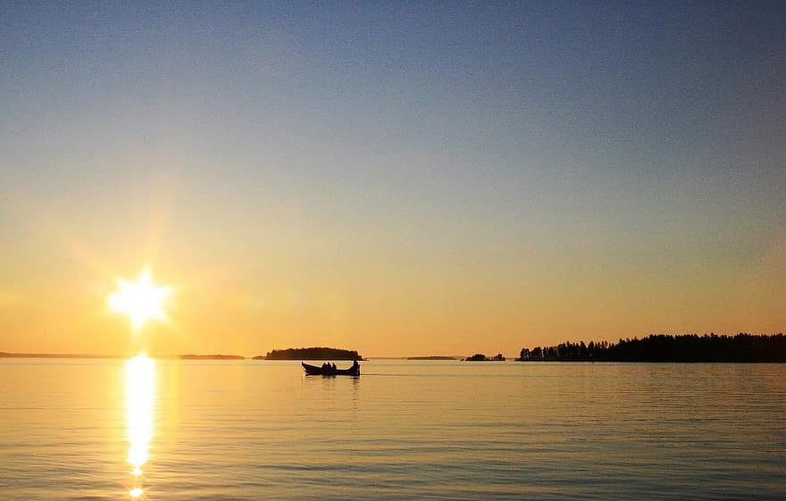 Lake, Sunset, Boat, Silhouettes, Water, Fishing Boat, Sun, Rays, Dusk, Twilight, Sunrays