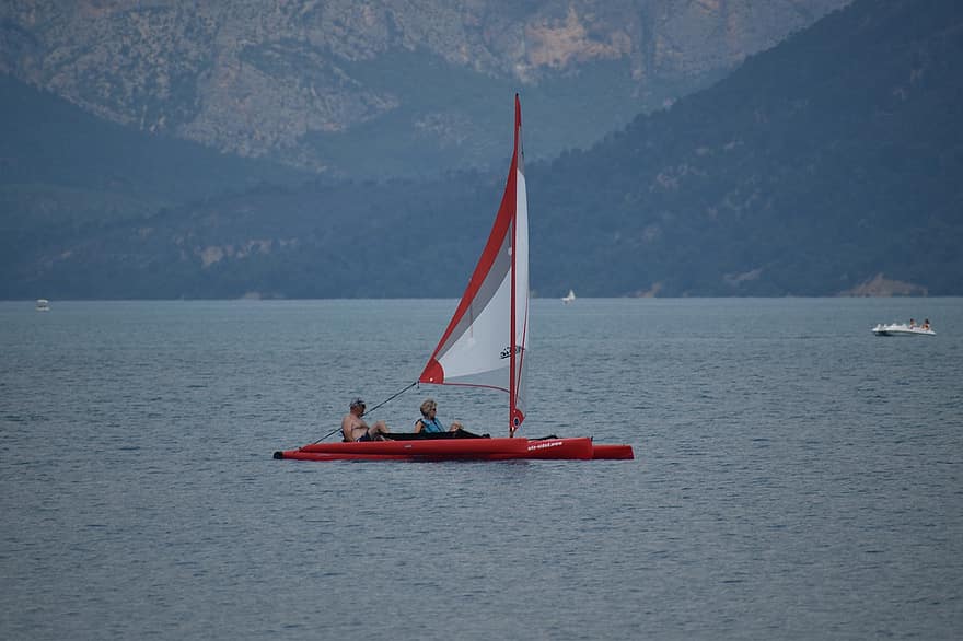 barca, andare in barca, lago, albero, barca a vela, canottaggio, turisti, tempo libero, ricreazione, vacanza, estate