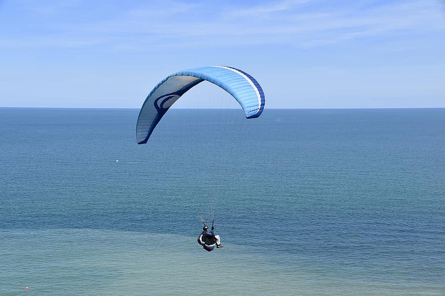 paragliding, let, pobřeží, modrá obloha, kluzáku, modré moře, extrémní sporty, sport, padák, létající, muži