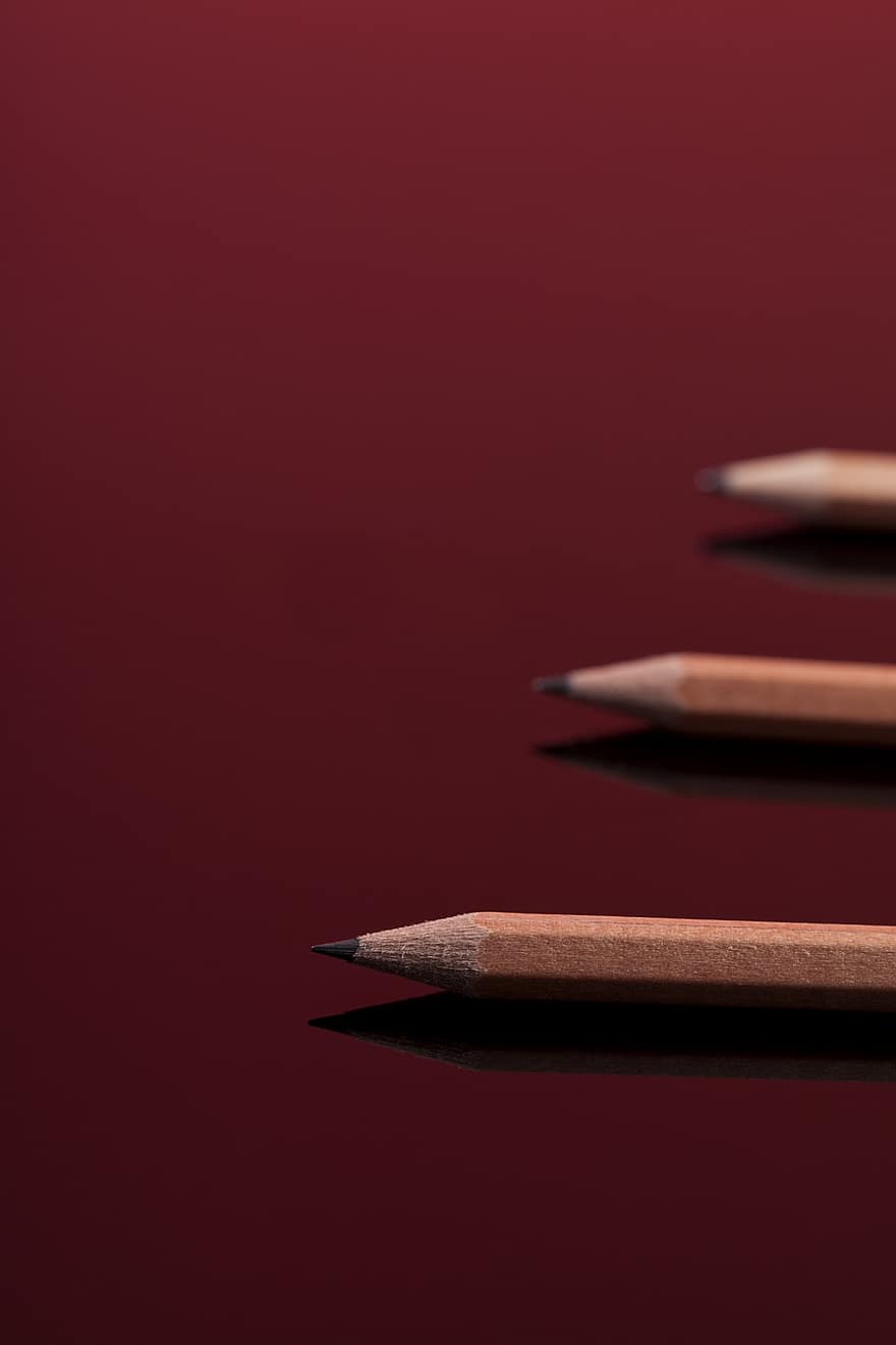 blyanter, tre blyanter, skrive instrumenter