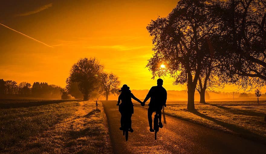 posta de sol, parella, bicicleta, cites, cicle, diversió, festa, vintage, estiu, romanç, estil de vida