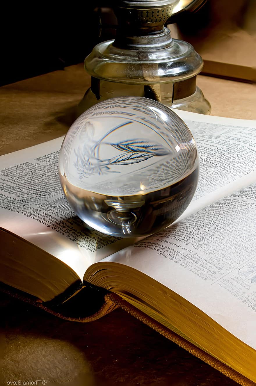стеклянный шар, книга, мяч, Хрустальный шар, литература, старый