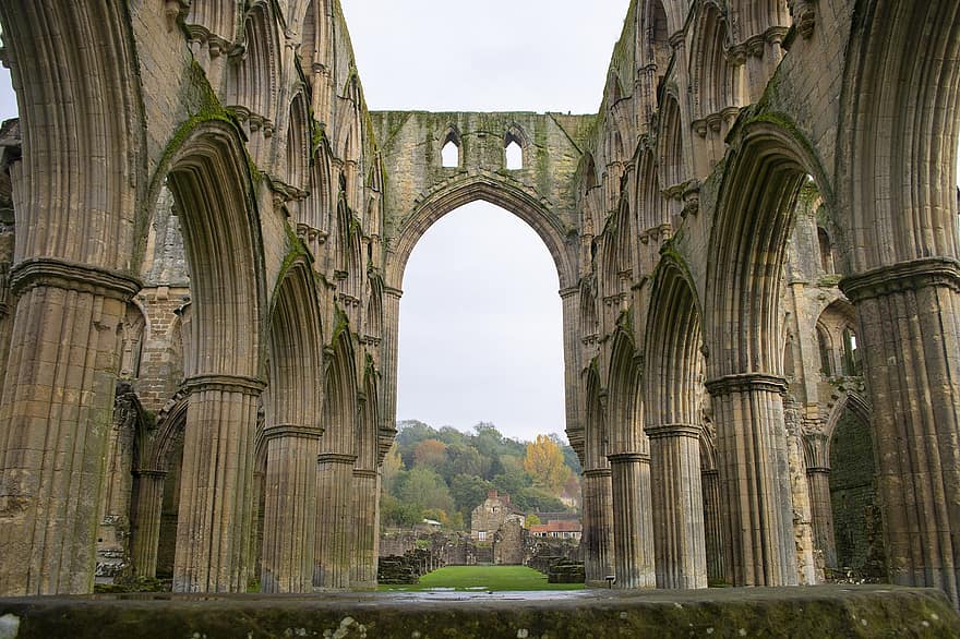 Abadia de Rievaulx, ruïna, yorkshire moors, Anglaterra, històric, edifici, arquitectura, arc, lloc famós, cristianisme, religió