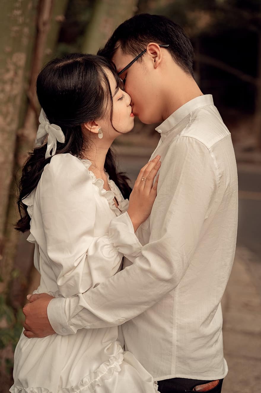 Couple, Kiss, Love, Romantic, Man, Woman, Together, Romance, Relationship, Affection, Lovers
