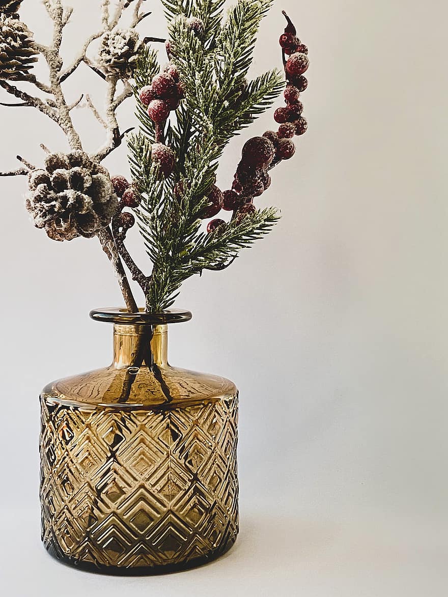 Vase, Spruce, Berries, Branch, Pine Cone, Snow, Snowflakes, Needles, Background, Still Life, Rhombus