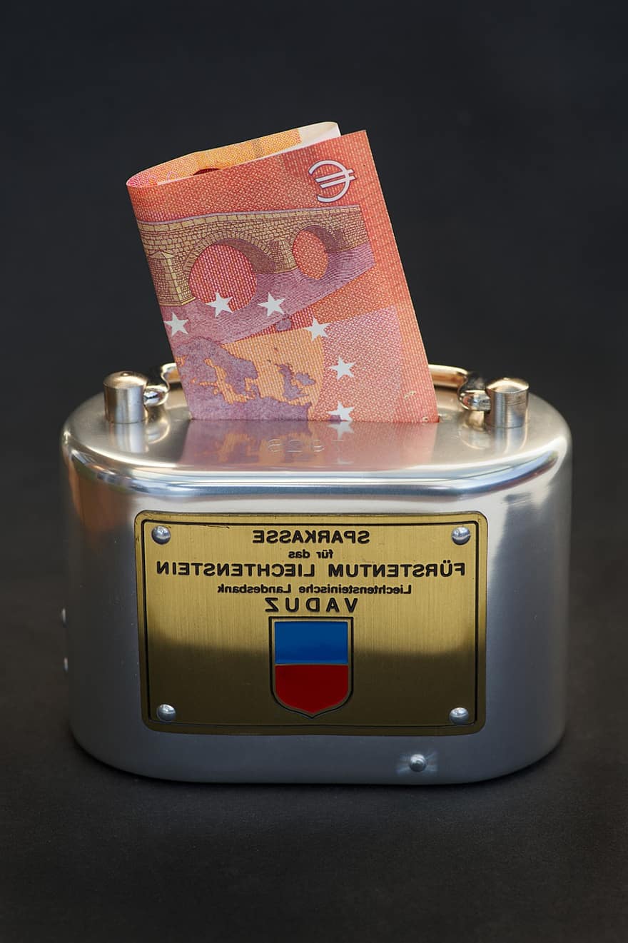 Savings, Money, Box, Coin Box, Can, Canister, Cash Box, Cash, currency, finance, close-up