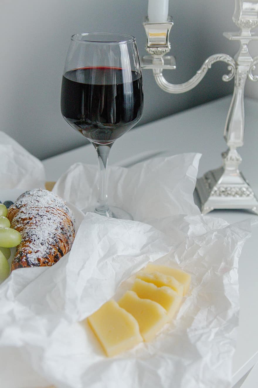 Red Wine, Wine Glass, Food, Wine, Candelabra, Snack, Grapes, Croissant, Cheese, Cake, Dessert