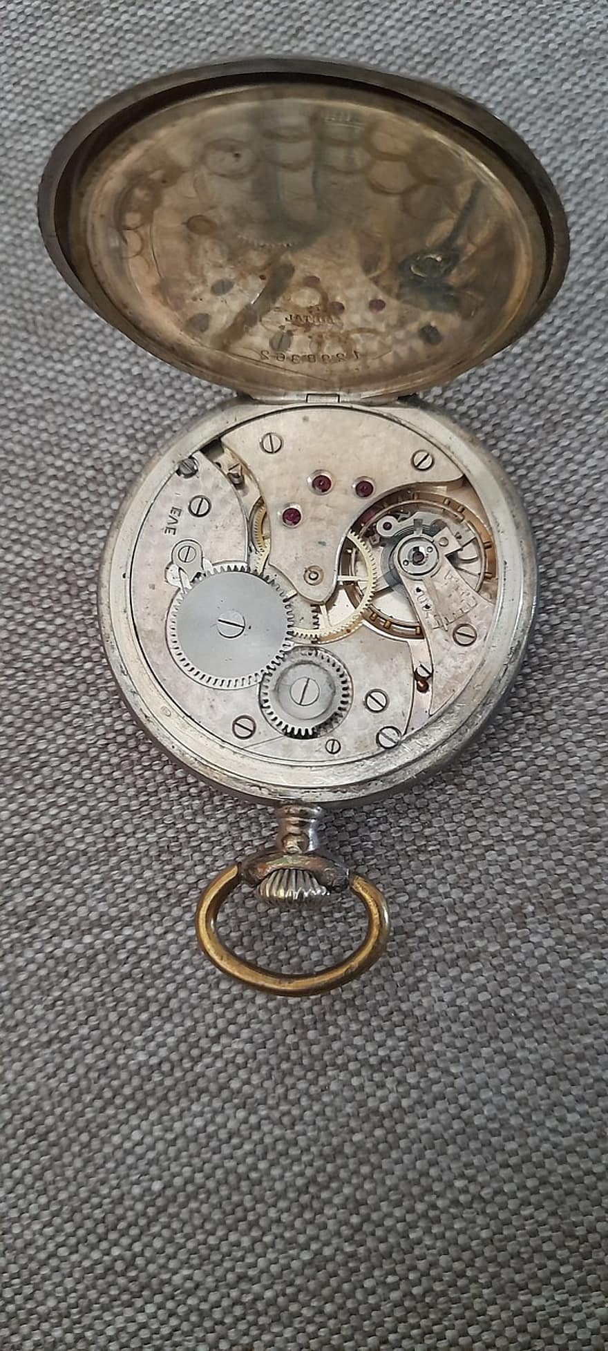 dívej se, kapesní hodinky, Vintage kapesní hodinky, Starožitné kapesní hodinky, hodinářství, starý, použitý, vzpomínky, zadní, hodin, minut