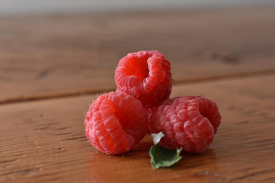 Raspberries, Fruits, Ripe Raspberries, Niagara, Canada, Juicy Raspberries, fruit, raspberry, food, close-up, freshness