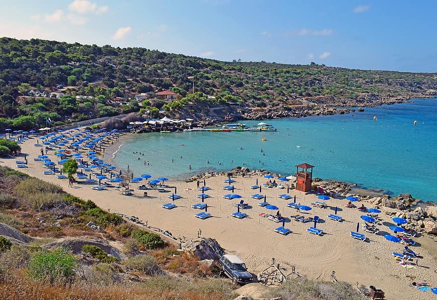 قبرص ، شاطئ كونوس ، منتجع الشاطئ ، شاطئ بحر ، خليج ، المناظر الطبيعيه ، طبيعة ، جزيرة ، الخط الساحلي ، منتجع ، منظر طبيعى