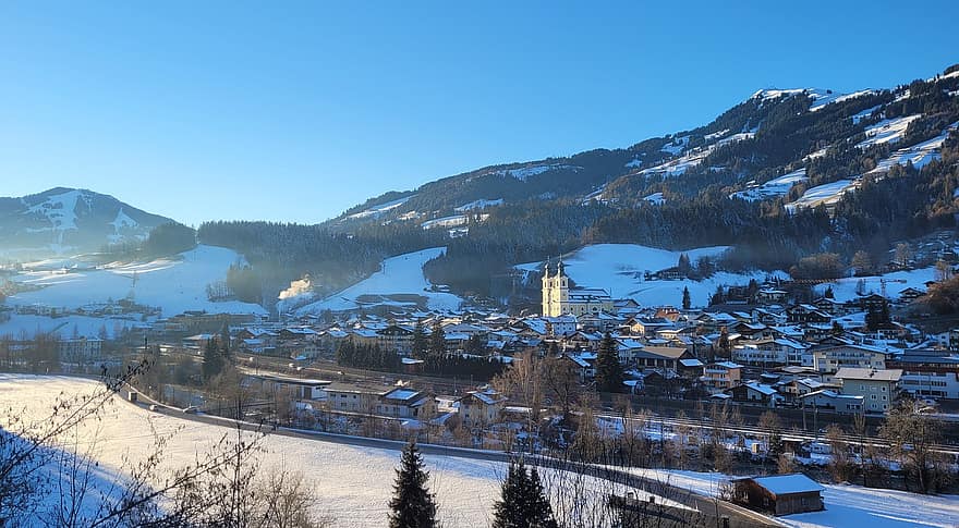 villaggio, inverno, Austria, tirolo, kitzbühel, la neve, montagna, paesaggio, blu, ghiaccio, catena montuosa