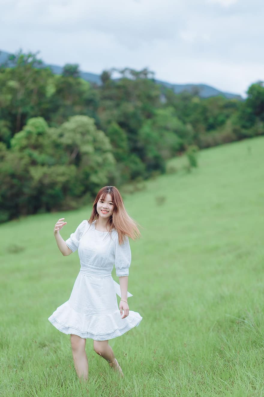 Woman, Young, Meadow, Leisure, Enjoyment, Field, Happy, Outdoors, Grass, Park, Pretty