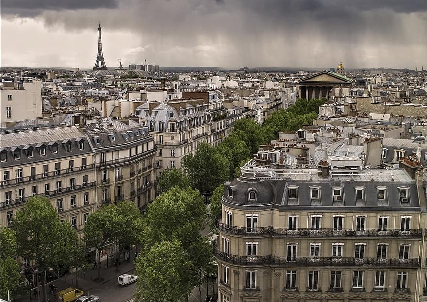 Párizs, város, felhős nap, viharos nap, városkép, építészet, híres hely, épület külső, épített szerkezet, francia kultúra, tető