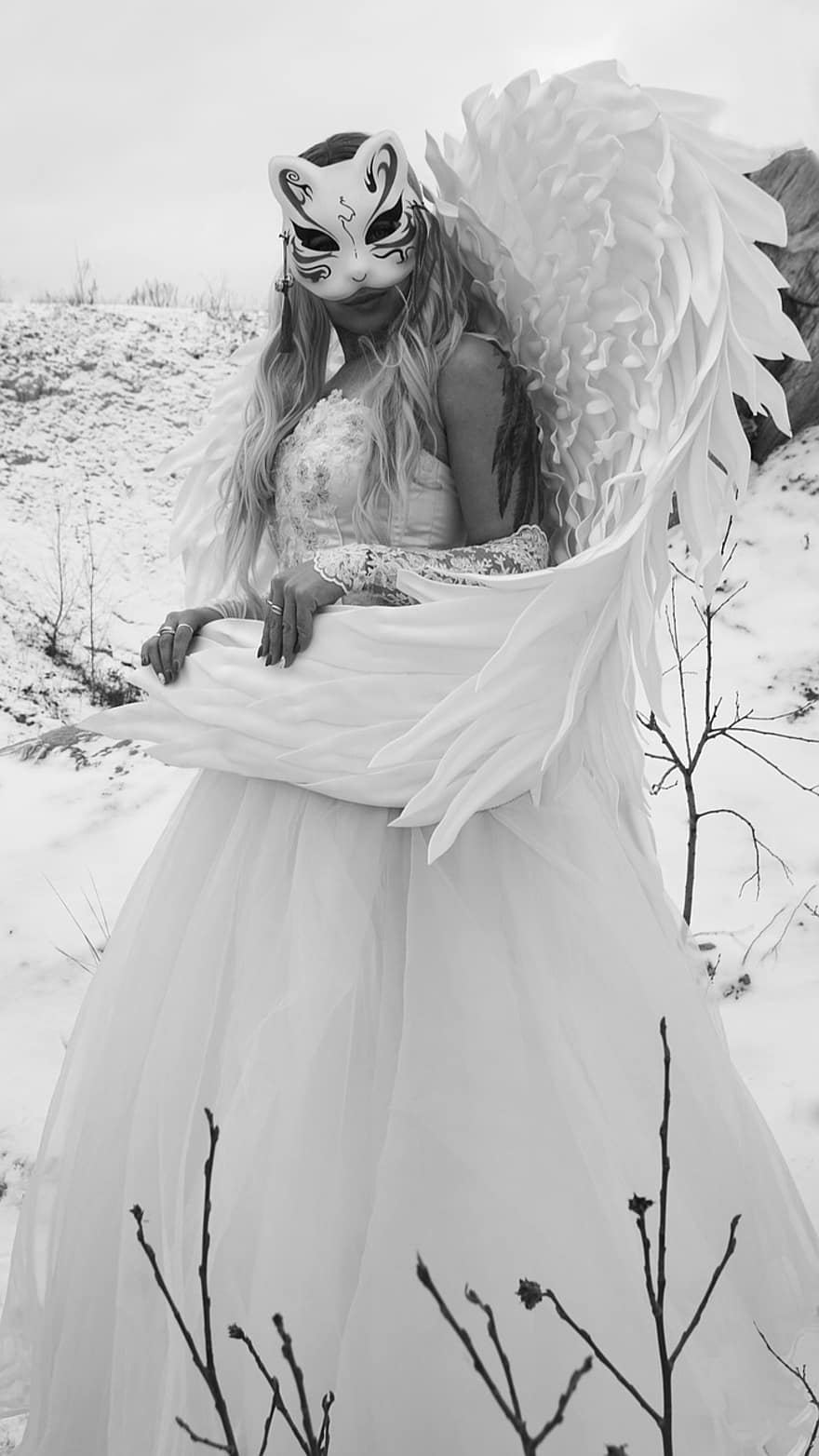 костюм, жена, крила, рокля, маска, история, фантазия, мистична, зима, сняг