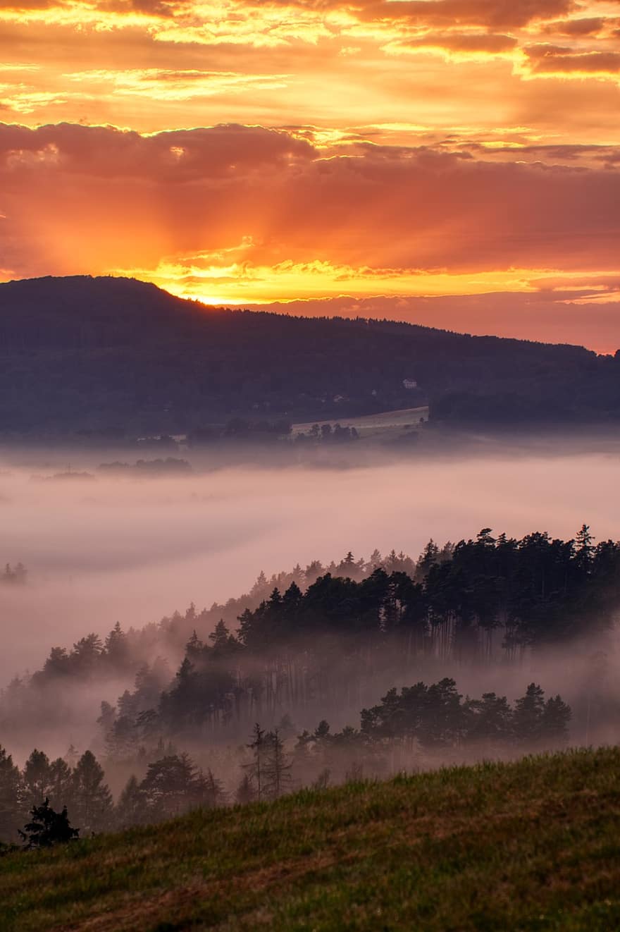 soluppgång, dimma, landskap, berg, morgon-, gryning, moln, silhuett, natur, naturskön, Tjeckien Schweiz