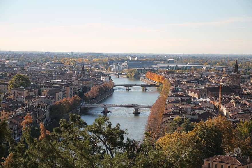 ヴェローナ、イタリア、川、秋、地平線、風景