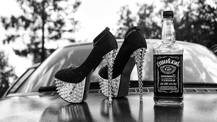 kurpes, papēži, viskijs, pudele, alkoholu, modē, stils, elegance