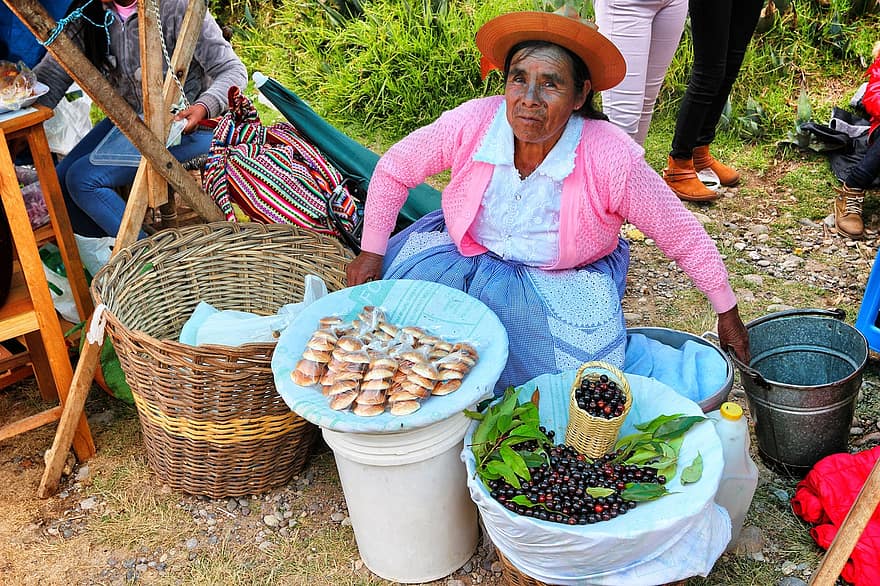 kobieta, jedzenie, sprzedawca, owoce, przekąska, produkty, ulica, na dworze, Chongos, bajo, Chupaca