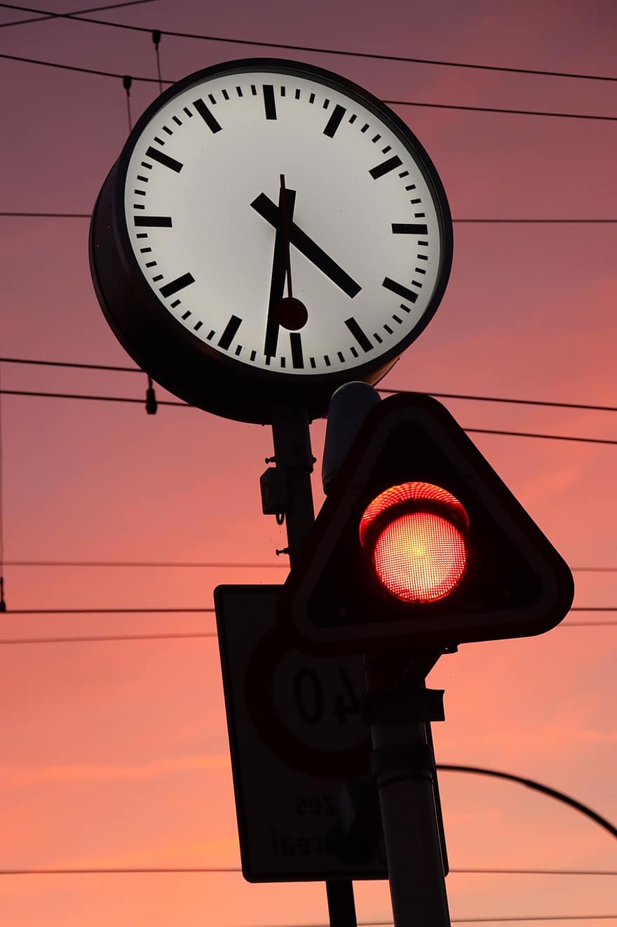 zegar pociągu, zachód słońca, zegar portu, zegar uliczny