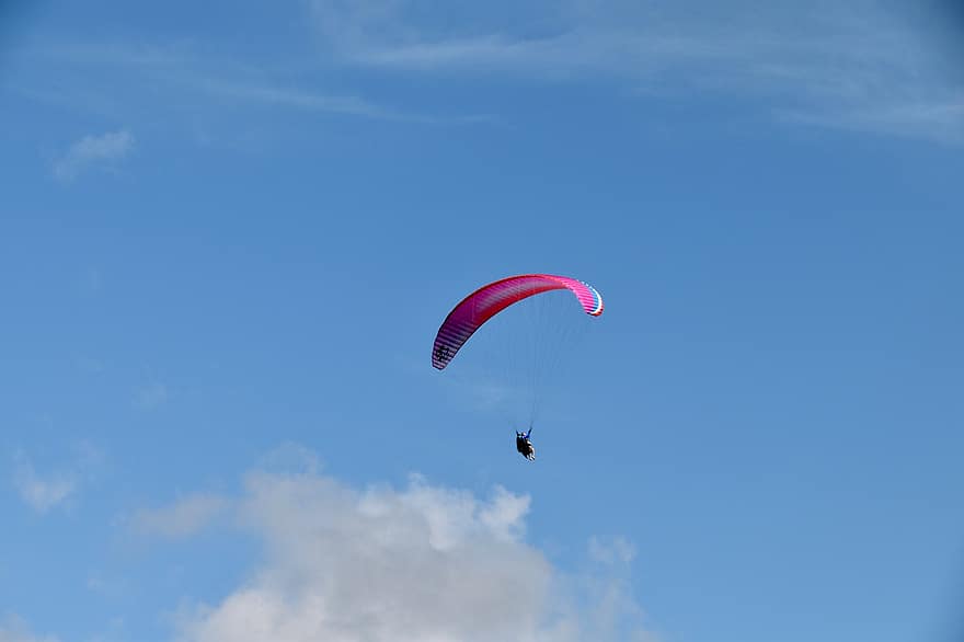 parapente, tandem parapente, vol, avion, voile, parachute, ciel nuageux, aventure, sport, amusement, activité