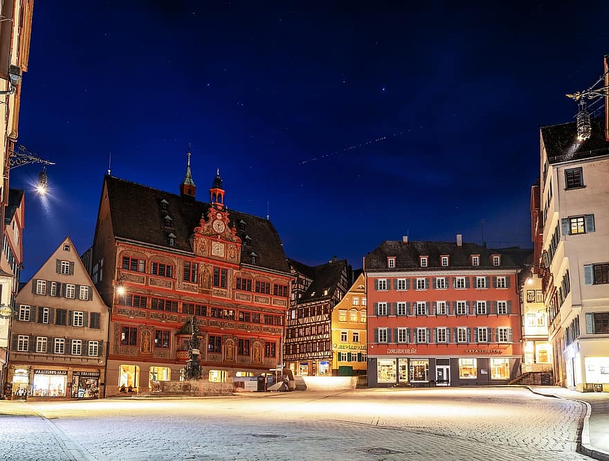 Tübingen, Rathaus, Marktplatz, Starlinksatelliten, Satelit, Starlink