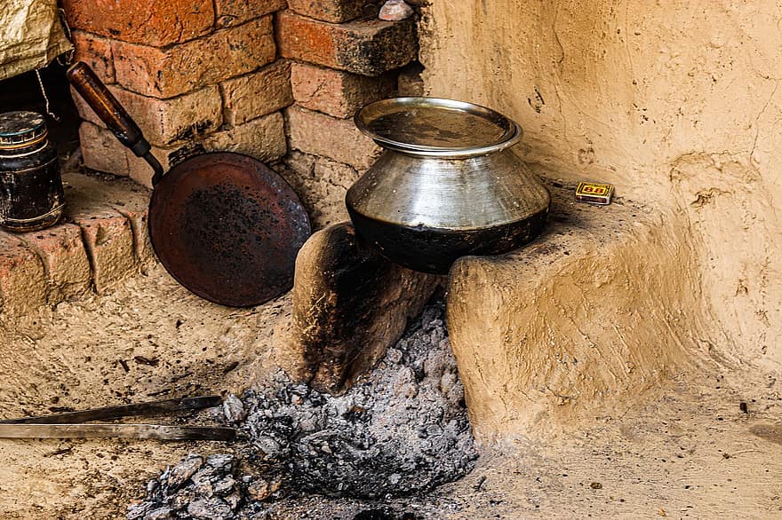 Cooking Pot, Coal, Kitchen, Stove, Chula, Tawa, Wood Stove, Brass Pot, Traditional, Old, Vintage